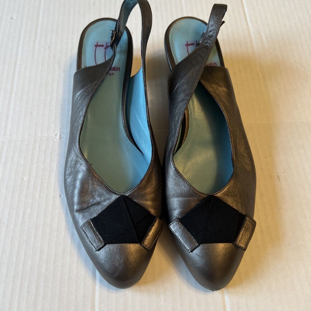 THIERRY RABOTIN 39.5/ 8.5-9 Gray Slingback Low Heels Sandals Soft VERY GOOD